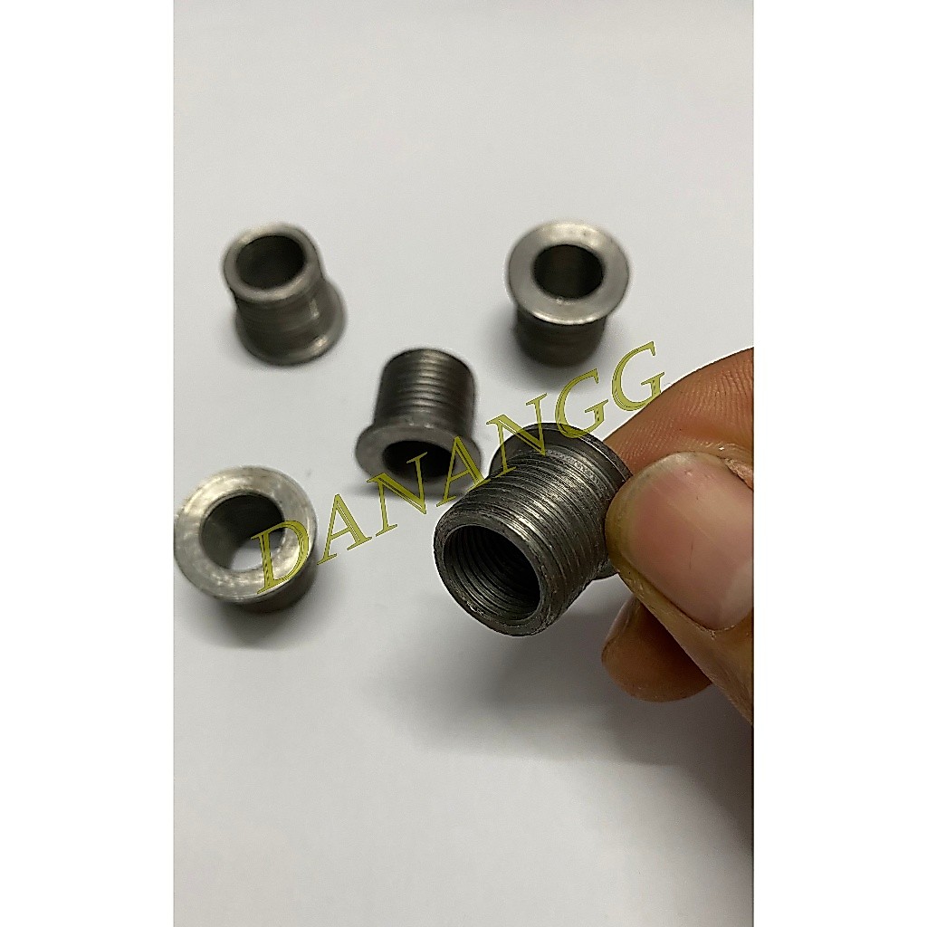 Cấy chân ren bugi máy cưa máy cắt đánh lửa đọng cơ 2 thì