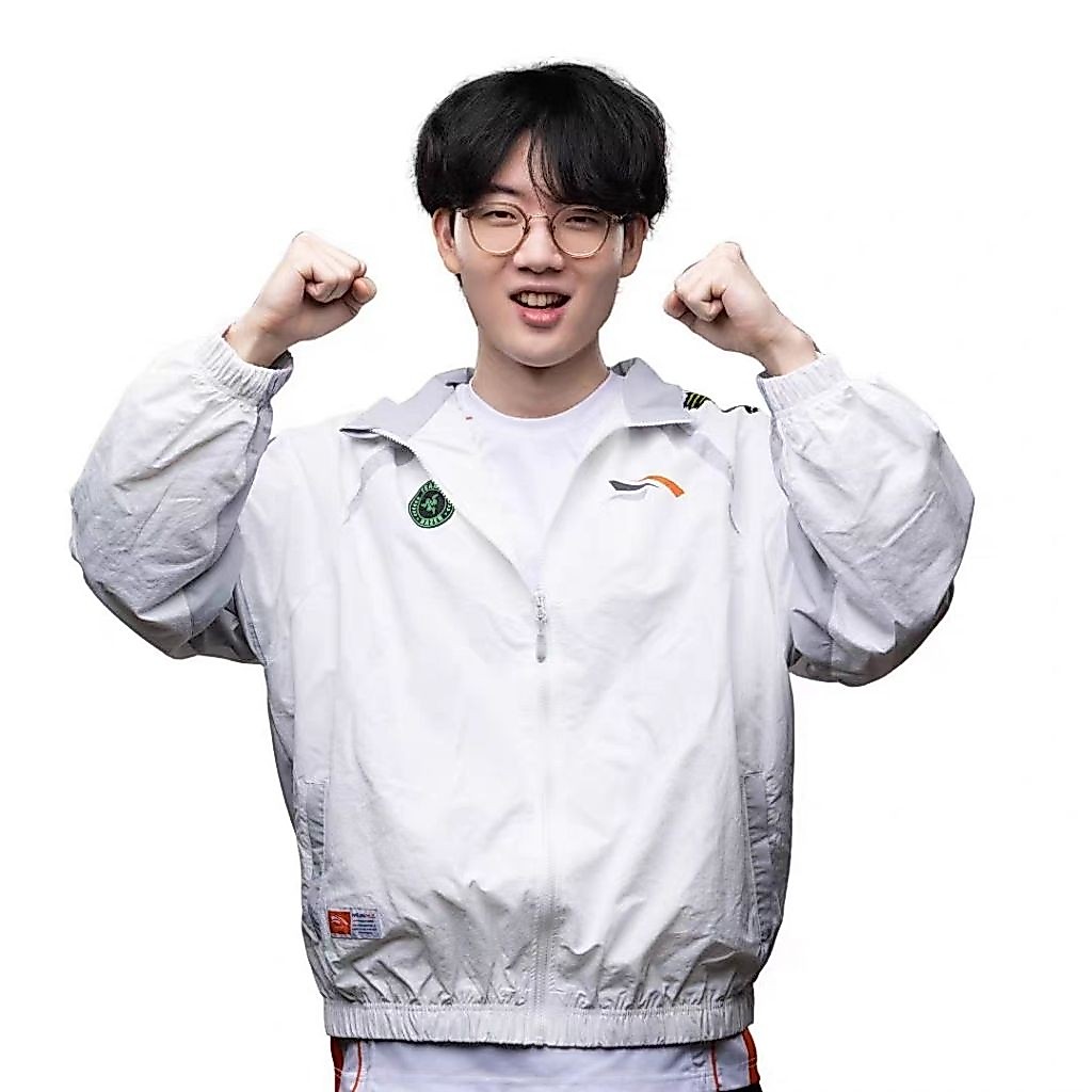 Jacket HLE MSI 2025