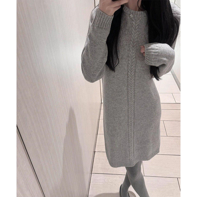 Gray knitted wool straight dress for women, unique and beautiful, flattering long dress for autumn a