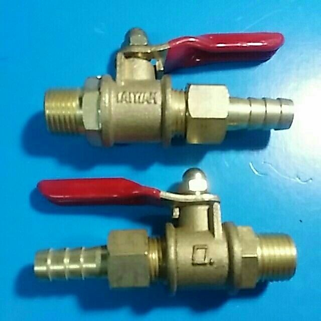 Van khóa hơi thau 1/4"...