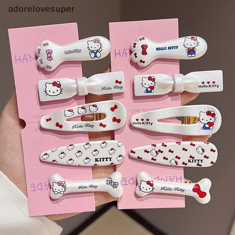 - Thiết kế tam giác mỏ vịt, dễ thương và nhẹ nhàng