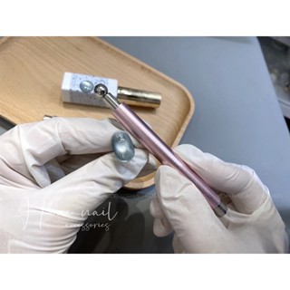 Nam châm đầu bi tròn hơ mắt mèo