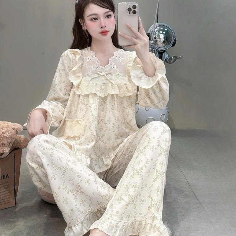 Sammy Bộ Mặc Nhà Cổ V Viền ren bản to chất liệu Đũi Vân mây hoạ tiết xinh xắn dễ thương cho Nữ DD22 Sammy nhiều màu sắc | BigBuy360 - bigbuy360.vn