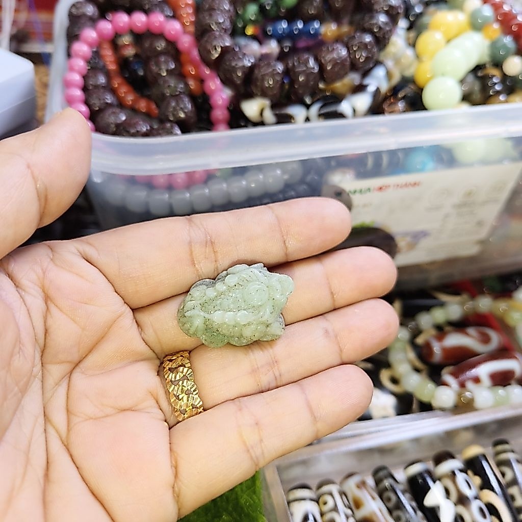 cóc , ngọc phỉ thúy týp A Myanmar.
