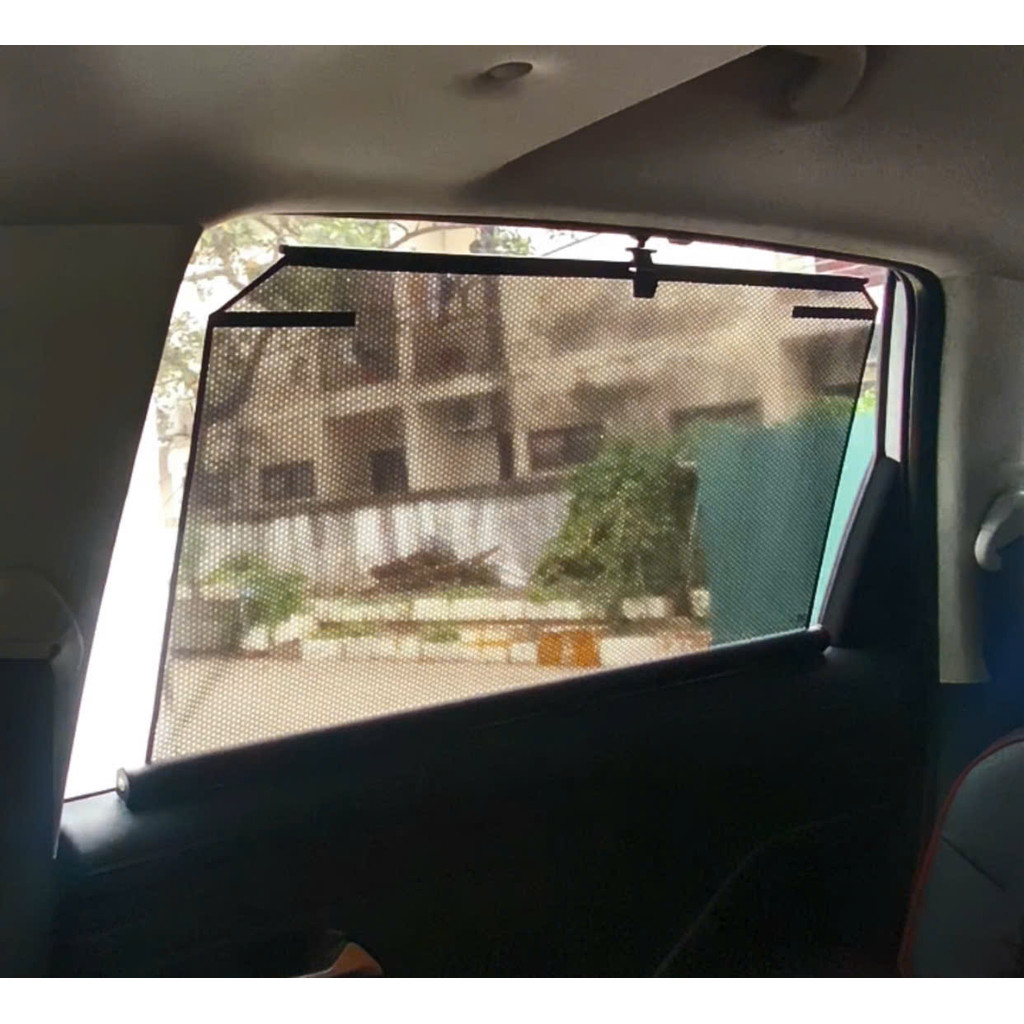 Rèm che nắng ô tô cuộn tự động HYUNDAI Stagazer