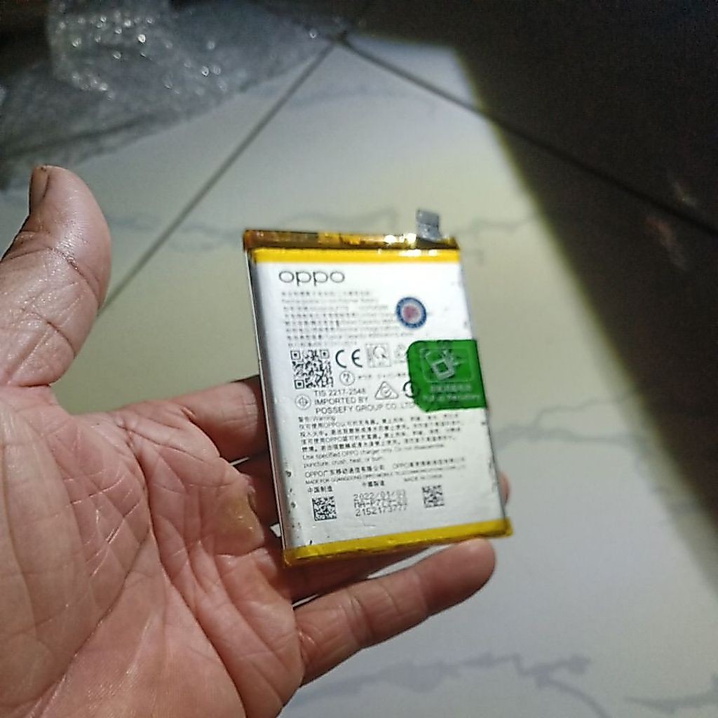 pin zin bốc máy 90% BLP779