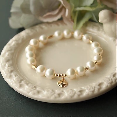 Vòng Tay Ngọc Trai 8ly Charm Vỏ Trai Kiểu Dáng Tinh Tế, Sang Trọng - Ngọc Trai Trường Thịnh
