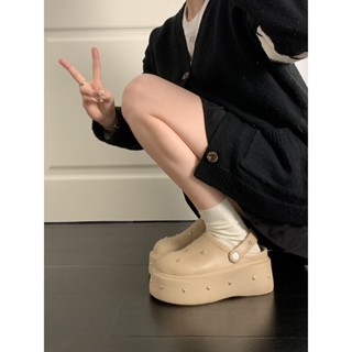 Ngôi Sao Dễ Thương Chống Trơn Trượt Baotou Nửa Dép Nữ Mùa Hè 2025 Phong Cách Mới Nhỏ Cao Lỗ Đế Dày Dép Dép