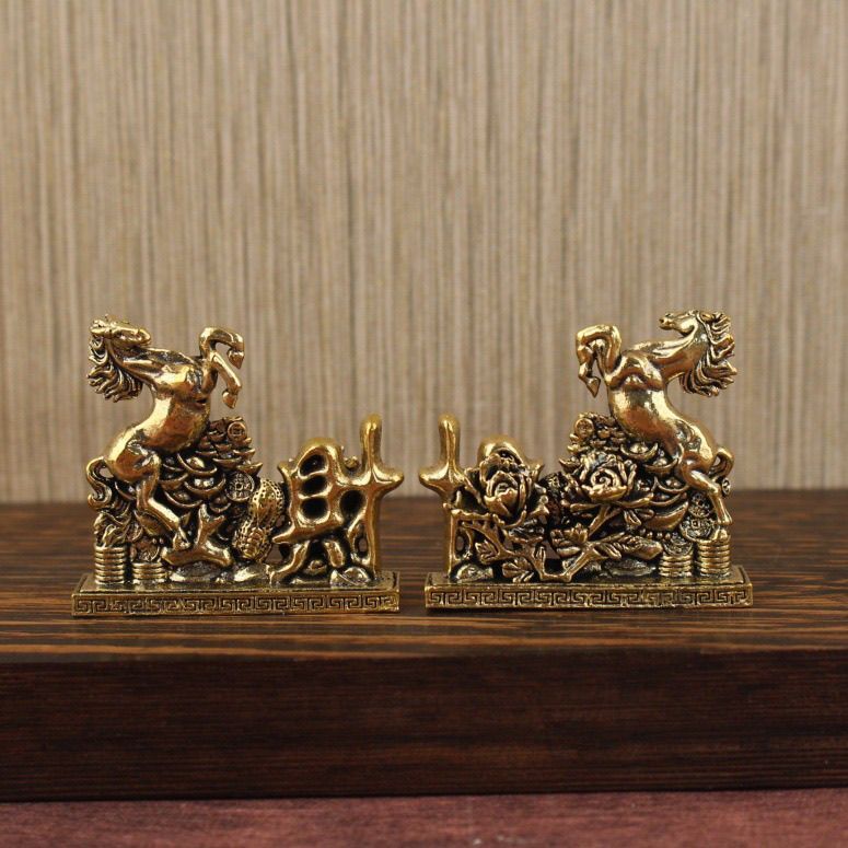 Creative and Exquisite Decorative Items "Instant Fortune" Brass Ornament for Home Coffee Table, Zodi
