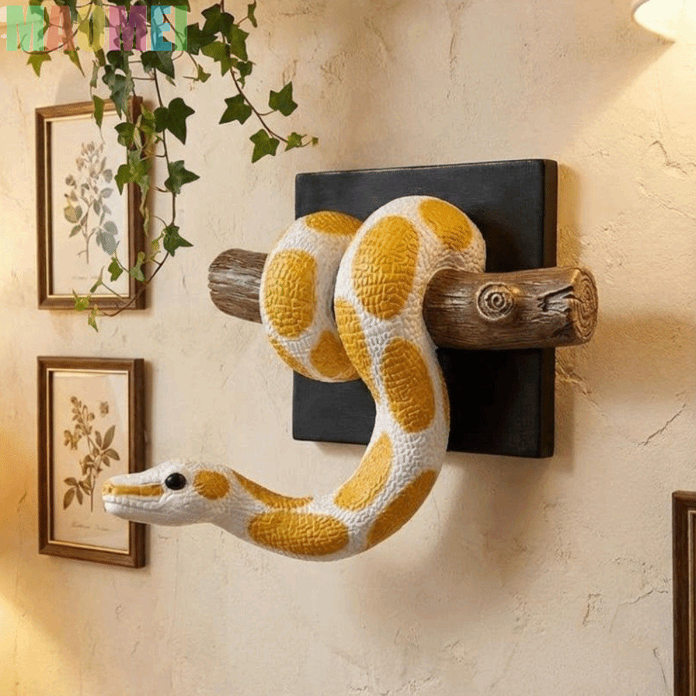 MAOMEI Điêu khắc rắn kim loại 3D, Nhựa Quả bóng vàng thực tế Nghệ thuật treo tường Python, Thú vị Bò