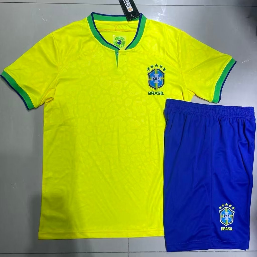 Áo đấu khô nhanh chất lượng cao Phiên bản thêu hàng đầu -- 2022 Brazil Home Suit Jersey Trẻ em Người