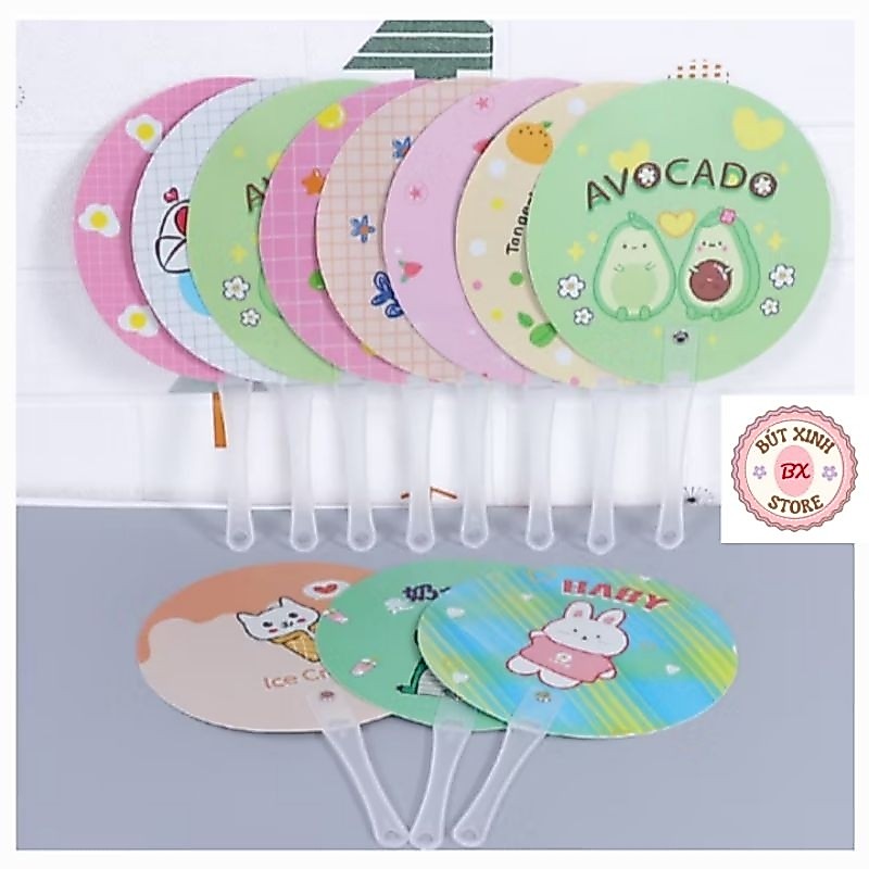 Quạt Nhựa Tròn họa tiết hình Cute