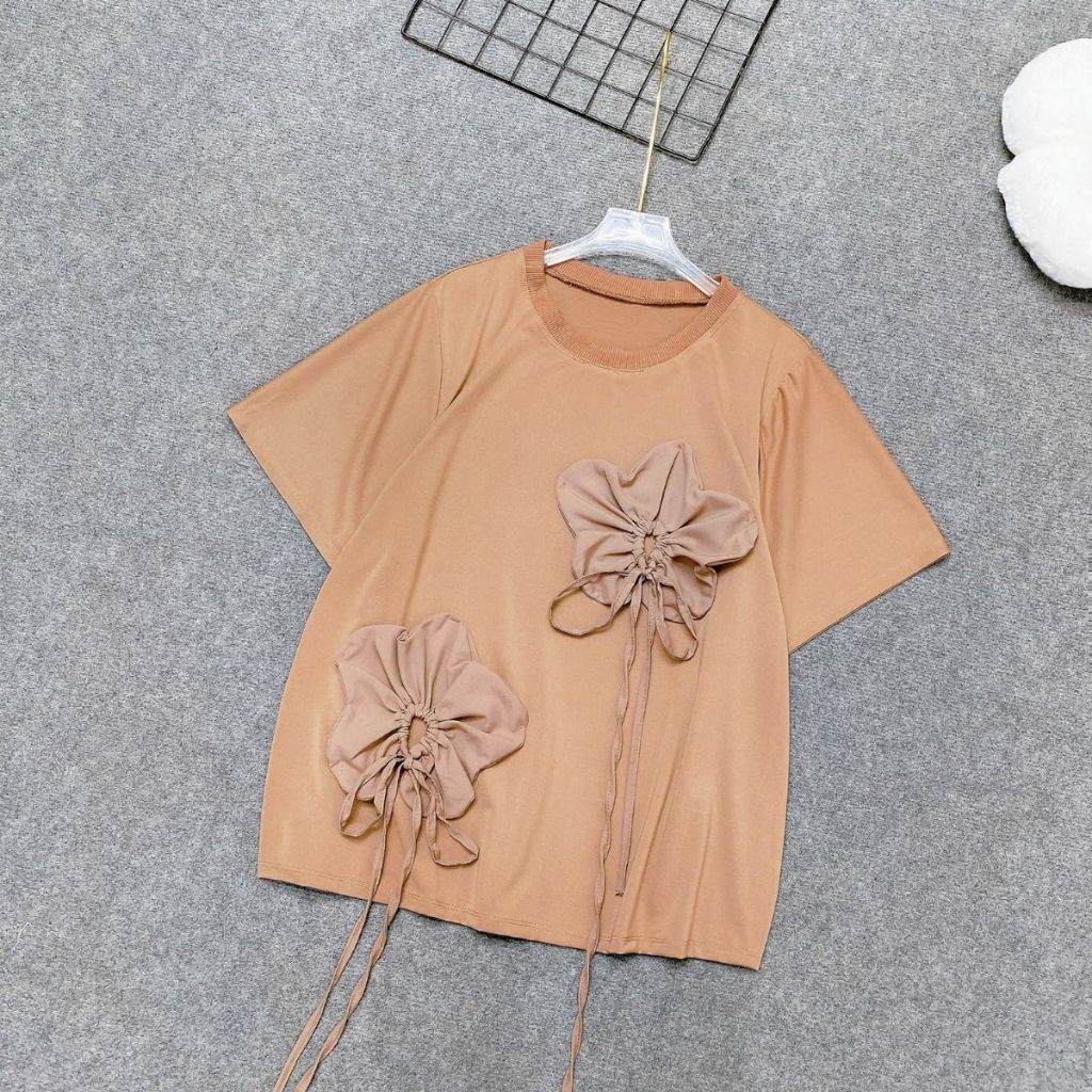 Áo Thun Bigsize Nữ Basic Cổ Tròn Phối Nơ Hoa Dễ Thương – Form Rộng  BIG SIZE CÔ NHỎ  A292 | BigBuy360 - bigbuy360.vn