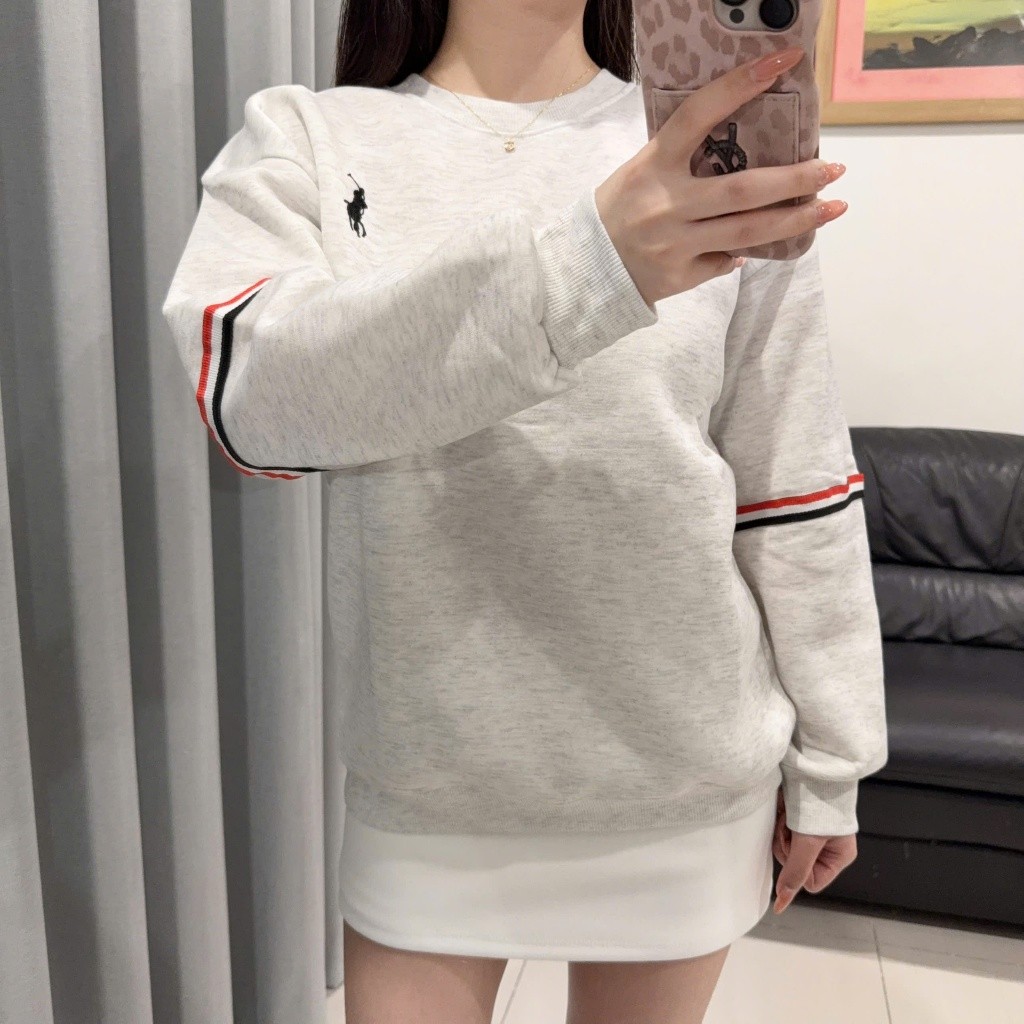 Áo sweater thêu ngựa, áo nỉ thu đông nam nữ thêu ngựa phối sọc đỏ tay chất vải nỉ bông mềm giữ ấm