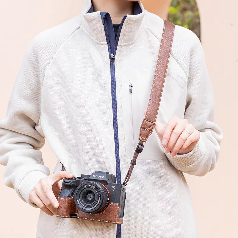 Thích hợp cho Túi đựng máy ảnh Sony A7R5 a7r5 Vỏ bảo vệ Sony A7M5 Vỏ da chống sốc Vỏ đeo chéo đế cổ 