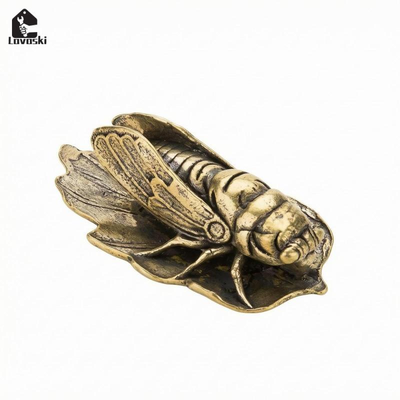 Đồng thau Cicada Trang trí Tuổi cổ điển Đồng tông màu Cicada Trang trí bàn làm việc