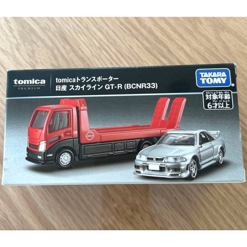 Xe vận chuyển xe hơi Tomica Transporter Nissan Skyline GTR BCNR33