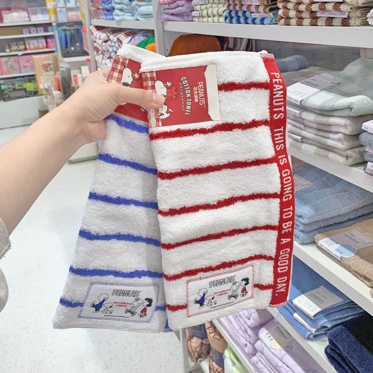 MINISO MINISO MINISO Snoopy Order Series Khăn Đỏ Xanh Mềm Mại Thân Thiện Với Da Nguyên Chất Cotton M