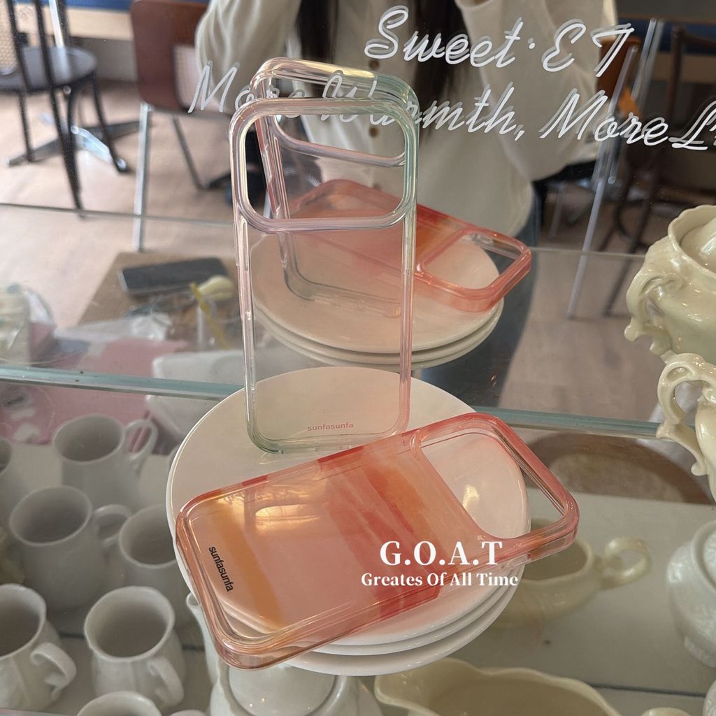 G.O.A.T Vỏ gradient mờ hai lớp Tương thích cho iPhone 17 pro max iPhone 17 16 15 pro iPhone 17 Ốp đi
