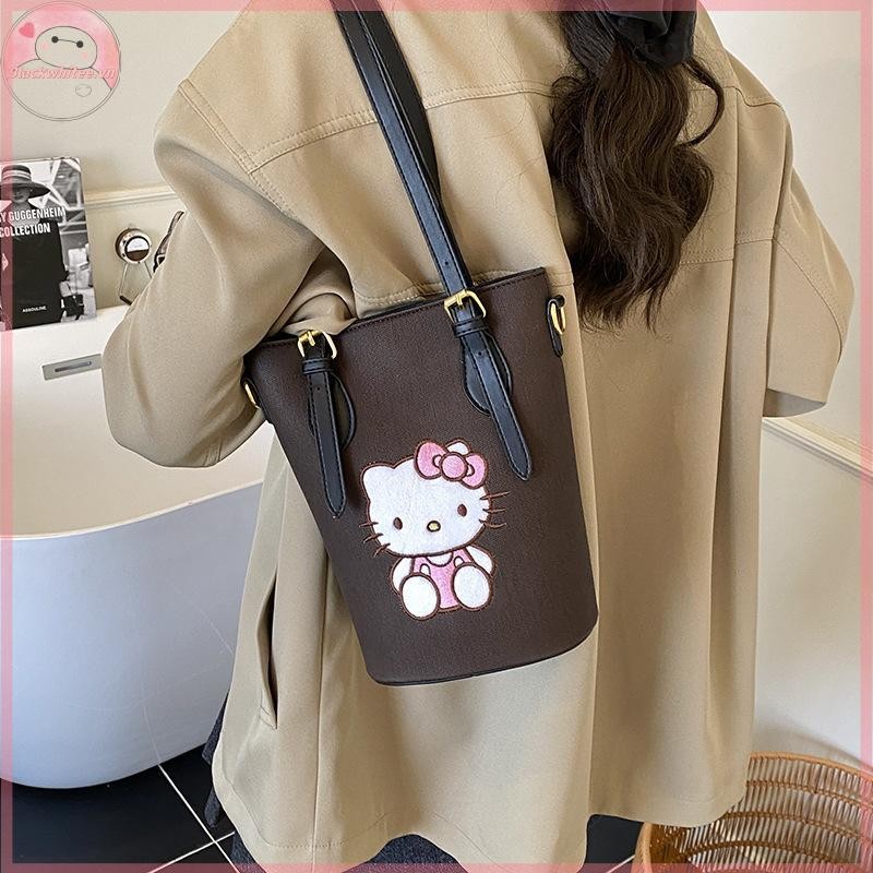 Túi xô BWHTE Hello Kitty Dung tích lớn Túi xách mới thời trang nữ Hello Kitty Retro Túi đeo chéo.