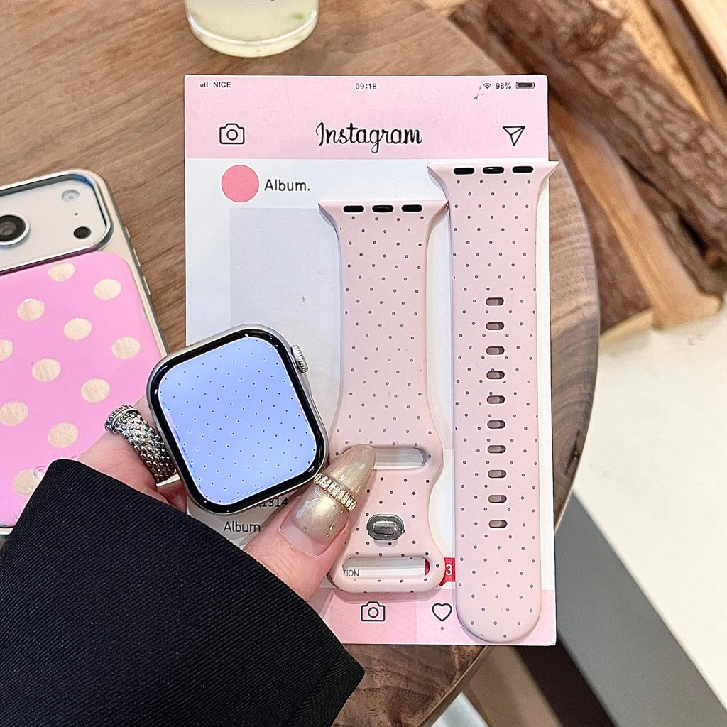 Chấm bi màu hồng Thích hợp cho iwatchs11 / 10 Dây đeo Apple Watch SE Silicone Applewatchs9 / 8 / 7