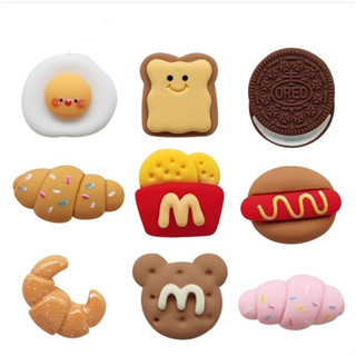  Giao Hàng Nhanh Phụ Kiện Giày Khóa Giày Đồ Chơi Kẹo Dòng Phong Cách Lỗ Giày Khóa Trang Trí Phụ Kiện Giày DIY Hoạt Hình Dễ Thương Thực Phẩm Khoai Tây Chiên Pháp Và Khóa Sandal Dán Chữ Thập Hoa Giày 