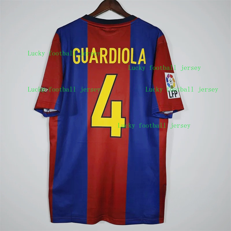 Áo bóng đá sân nhà cổ điển 1998 / 99 Barcelona 98 / 99
