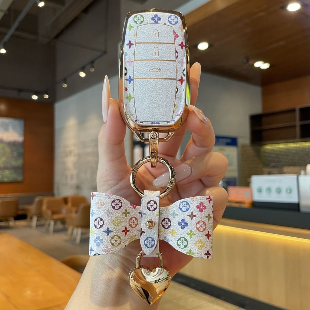 Thích hợp cho Toyota Asian Lion Key Cover Reiz Supreme Edition Henlanda Light Luxury Buckle Asian Dr