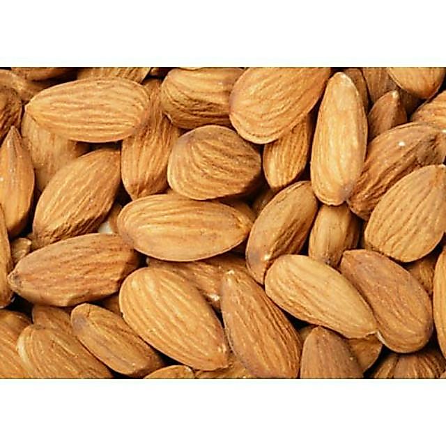Hạt hạnh nhân đã tách vỏ 1kg ( sống, đã sấy)