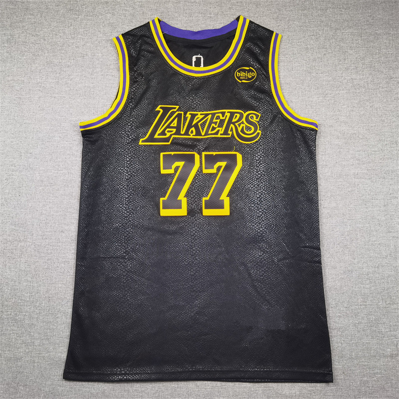 Đồng phục bóng rổ thêu LAKERS No. 77 Họa tiết rắn đen Luca Dongqiqi Jersey LAKERS Luka Don i