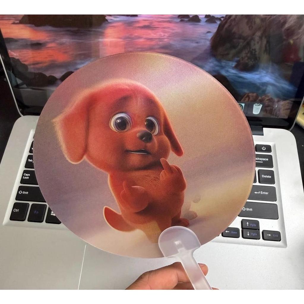 Quạt hình 3D chú chó meme hài hước, quạt cầm tay hiệu ứng chân thật