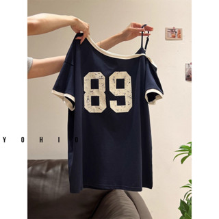  Áo thun nữ cổ điển dáng rộng lệch vai 