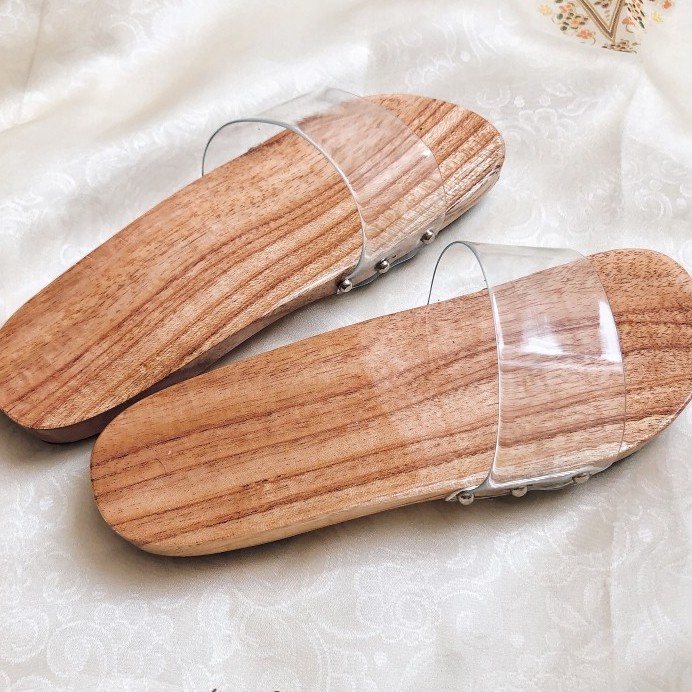 AG1 Sumire Store Giày cao gót gỗ truyền thống