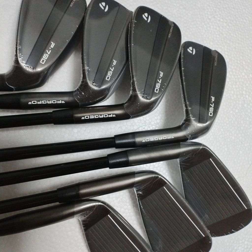 P790 golf hardcore nhóm bốn thế hệ