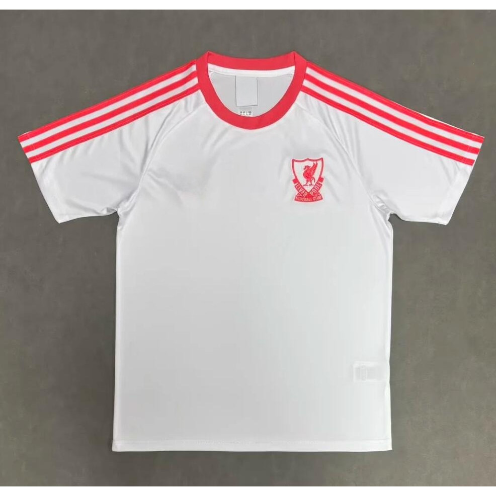 26 / 27 Liverpool White Retro Fan Áo bóng đá tùy chỉnh