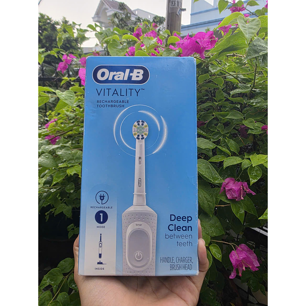 Oral -B  Bàn chài điện Oral-B Vitality Màu trắng chính hãng MỸ