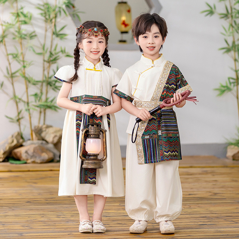 Trẻ Em Thiểu Số Dân Tộc Trang Phục Bé Gái Bé Trai Miao Dân Tộc Tây Tạng Dân Tộc Tân Cương Weiwuer Ga
