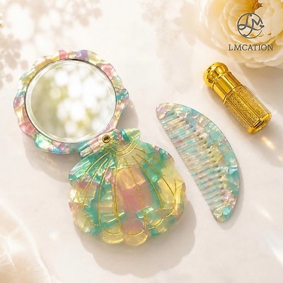 Độc bản bộ gương lược & nước hoa mini Hoàng Lục Bảo