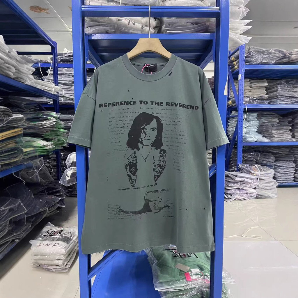W3JH ERD FW25 Pastor retro plain knit washed green letter and figure print loose short-sleeve shirt 