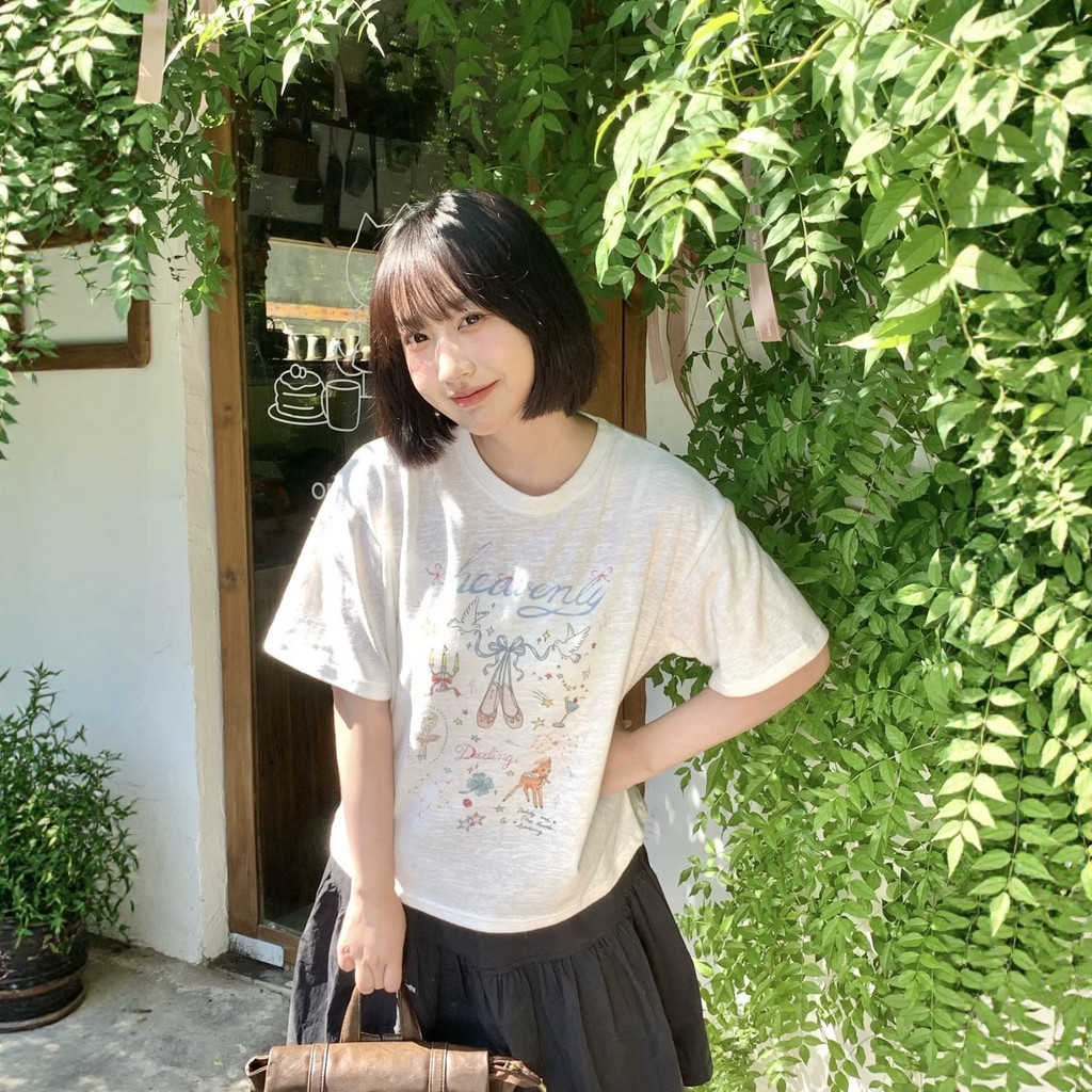 1UZH In-stock items from Dongdaemun, Korea erume Ballet shoe animal letter painting print round neck