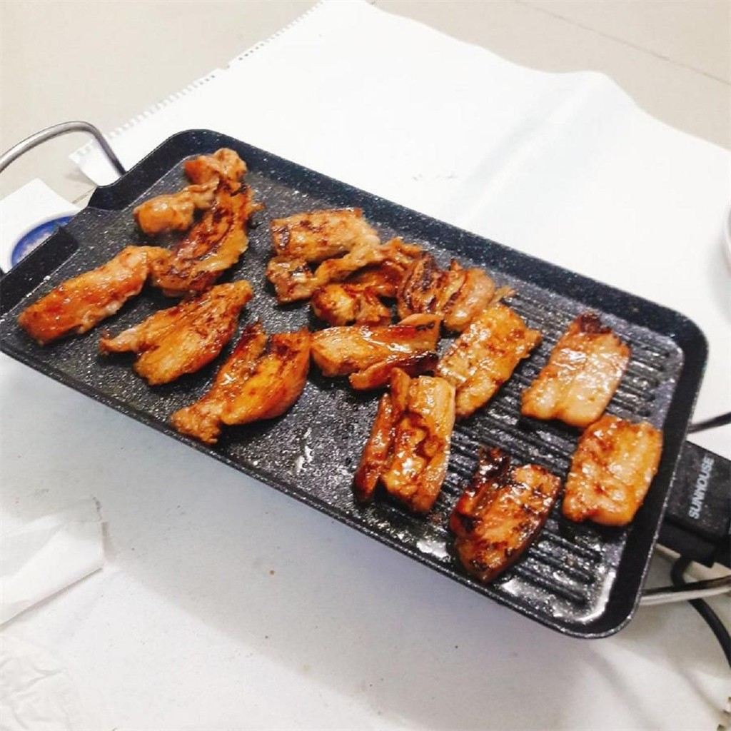 Bếp Nướng CHẢO NƯỚNG SUNHOUSE SHD4607 1500W be p Không Khói Nướng Thịt Nướng Điện Bếp Điện