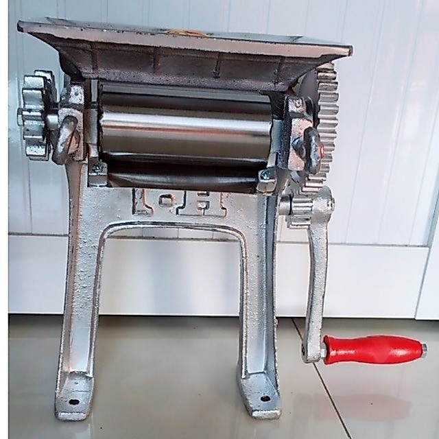 Máy Cán Cá Khô - Khô Mực Nướng