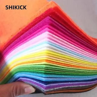 Shikick 40 Tấm vải nỉ, Hình vuông Vải không dệt dày 1mm, Thủ công mỹ nghệ chất lượng cao Đầy màu sắc Bền bỉ Bộ kim vải nỉ May thủ công DIY