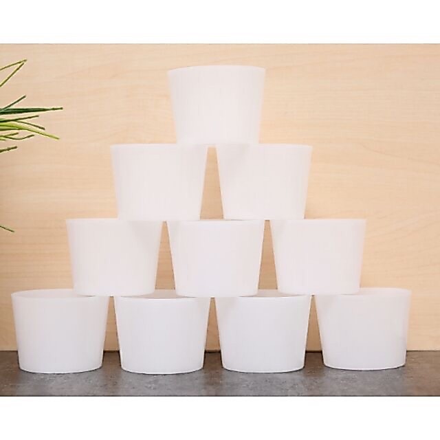 Ly nhựa làm đá tủ lạnh