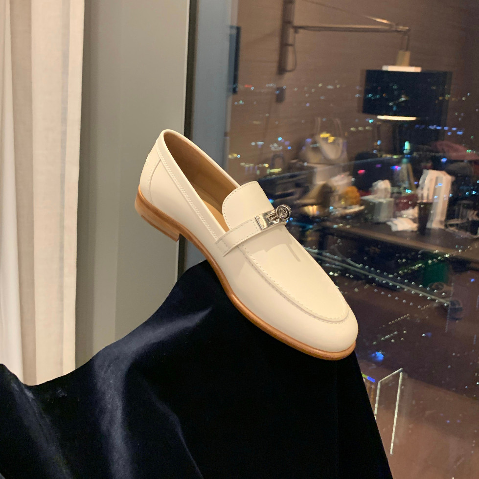 PhongáAnh QuốGiày Da Nhỏ Da Thậtân Tròn Giày Đế Bằng Nữ PhongáMới Da Bò Slip-On Loafers Đế Mềm Loafe