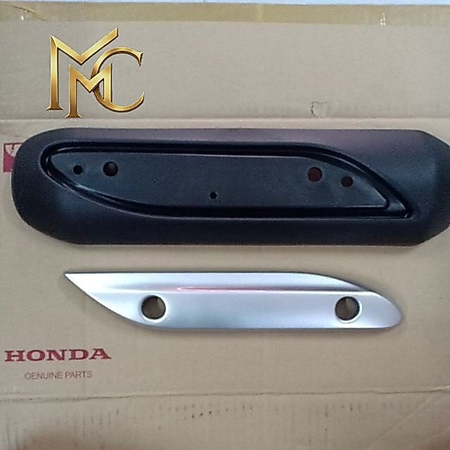 ỐP bô Click 110 Honda (18319KVB900)ỐP bô Click 110 Honda (18318KVB900)MC