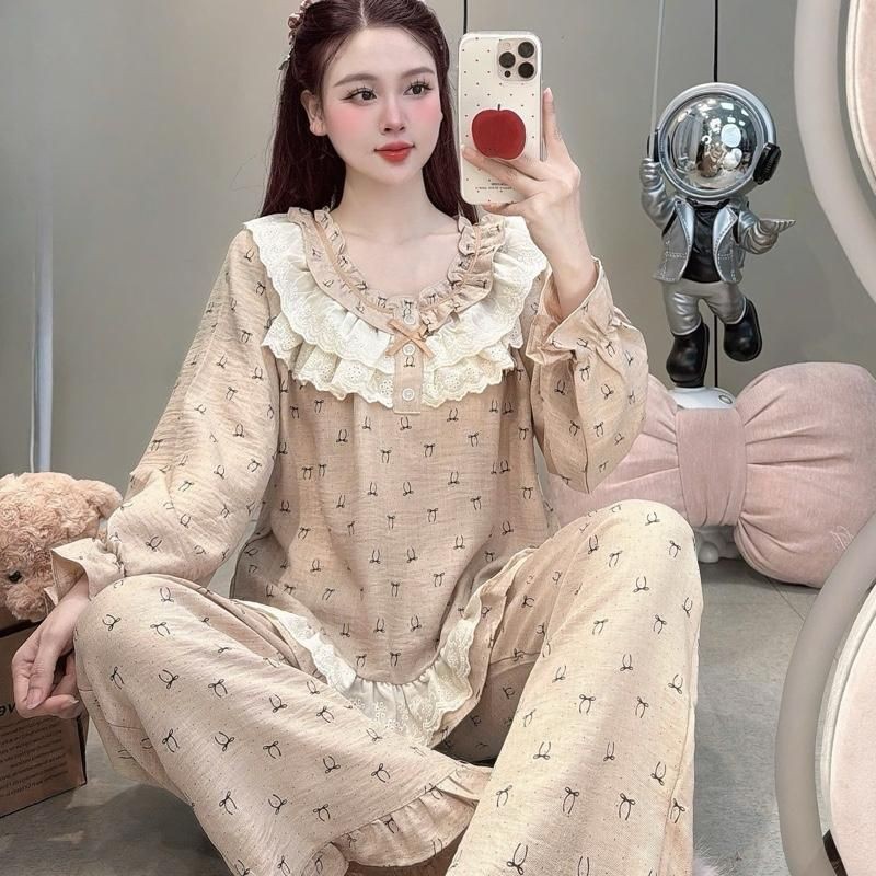Sammy Bộ Mặc Nhà Cổ Bèo Ren Kép Chất Liệu Đũi Vân Mây Mềm Đẹp Hoạ Tiết Xinh Xắn Cho Nữ DD198 | BigBuy360 - bigbuy360.vn