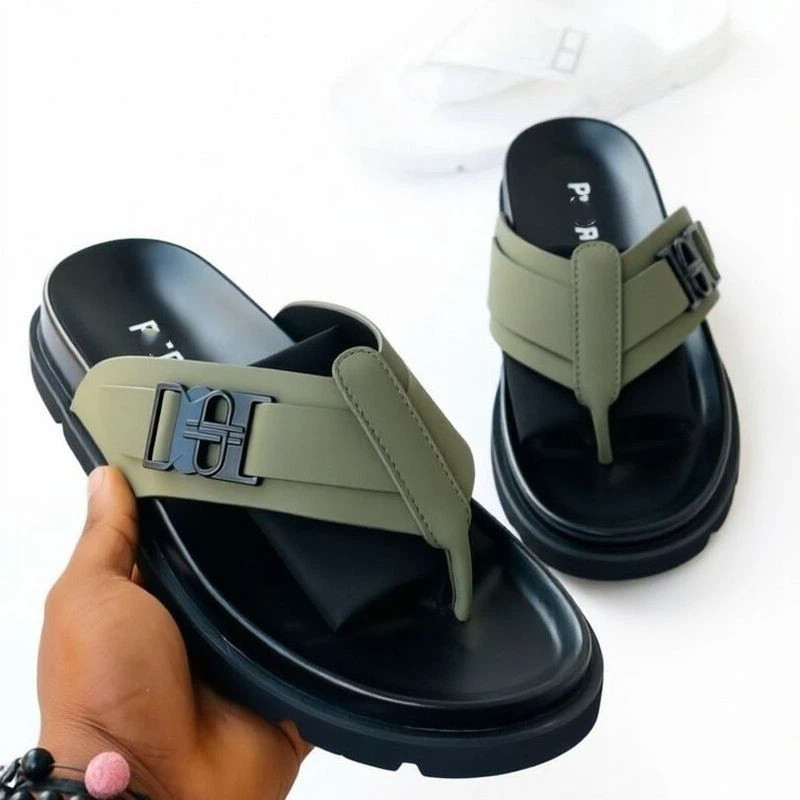 T Hợp Thời Trang Phong Cách Mới Ngoài Mặc Chống Trơn Trượt Nam Mùa Hè Giày Đi Biển Dép Flip-Flops pe