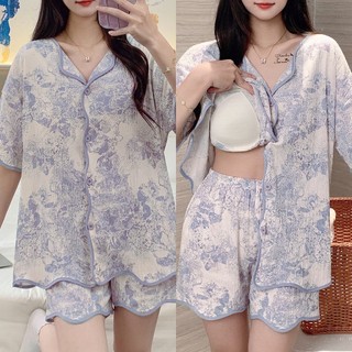  【Có miếng lót ngực  thiết kế dễ thương có đệm ngực họa tiết hoạt hình form rộng thoải mái dạng áo khoác quần cộc phù hợp mặc ở nhà hoặc ra ngoàiĐồ ngủ nữ 