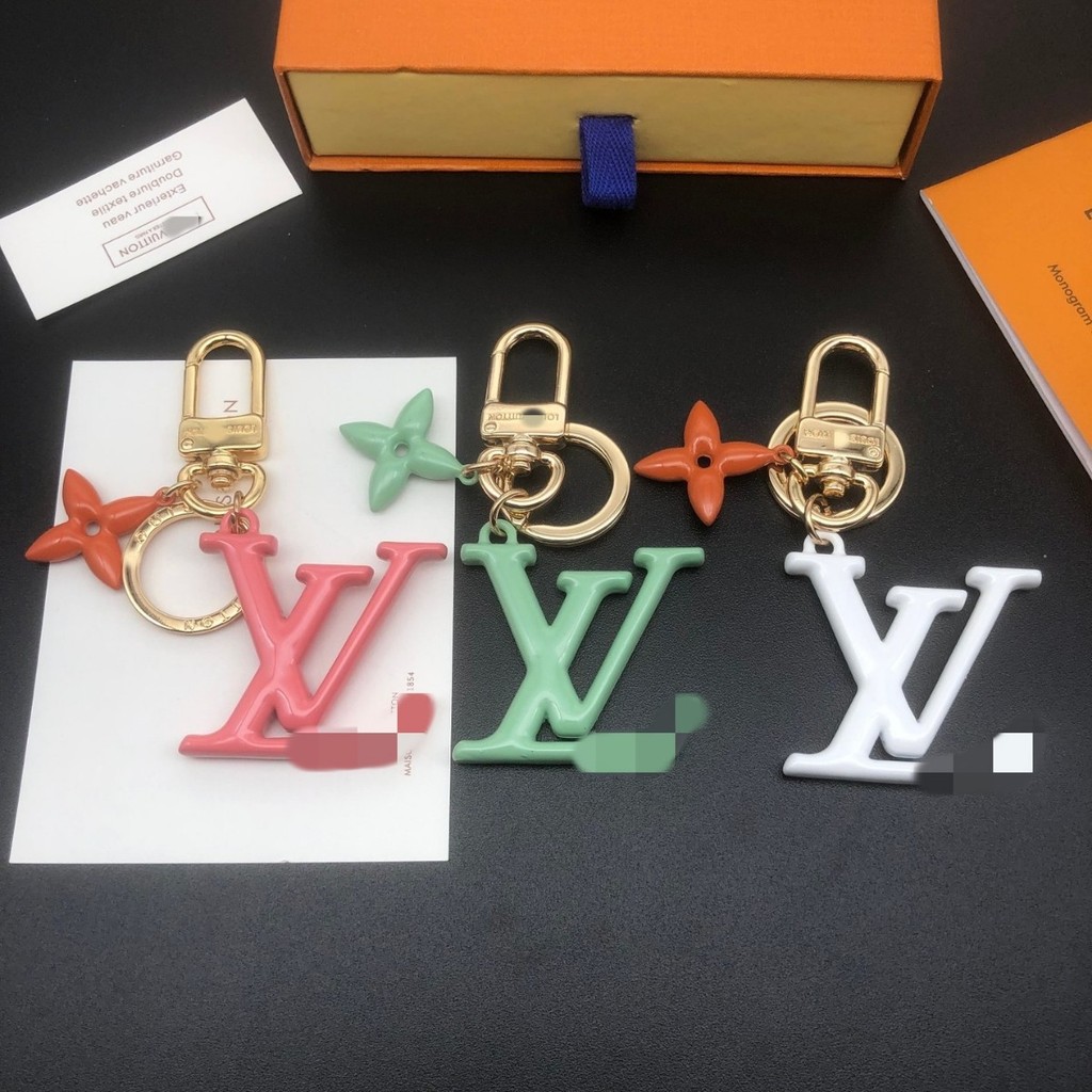 Alphabet macaron color keychain, high-end women's bag decoration, phone case accessory, heavy-duty p